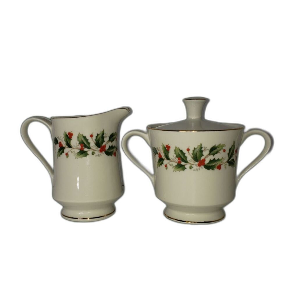 Royal Gallery All The trimmings 6283 HOLLY Sugar Bowl & Creamer Set